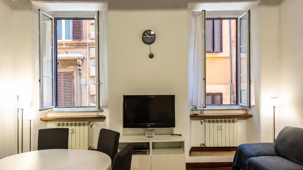 Cartari Rental In Rome Apartment Екстер'єр фото